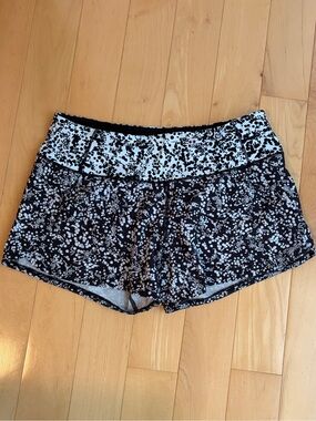 Lululemon shorts. Size 4